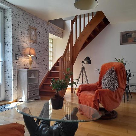 Maison De Village Avec Cour Interieure Et Terrasse Septfonds Exterior foto